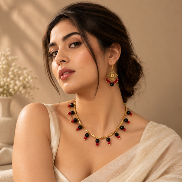 Noir Ruby Charm Necklace Set